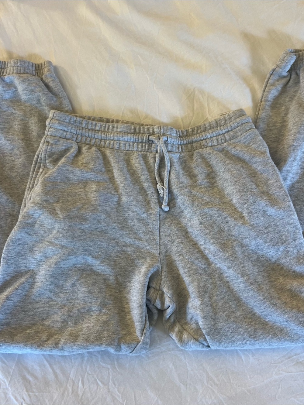 Aritzia Sweatpants